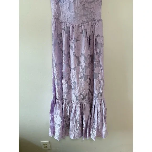 House of CB NWT Mira Orchid Floral Jacquard Tiered Lilac Midi Dress Size XS - Picture 6 of 12